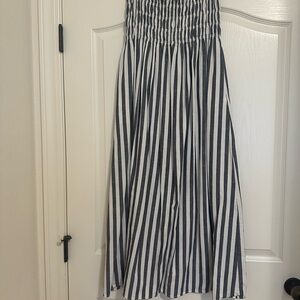 Striped Black and White Women's strapless Dress